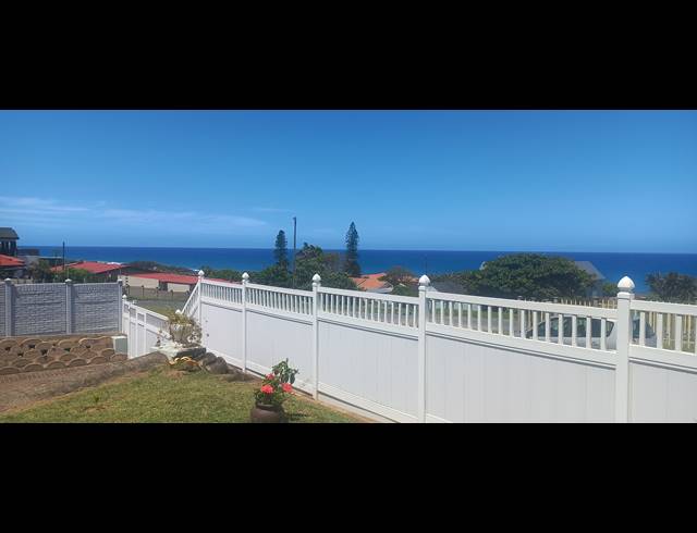 3 BEDROOM HOUSE FOR SALE IN MANABA BEACH